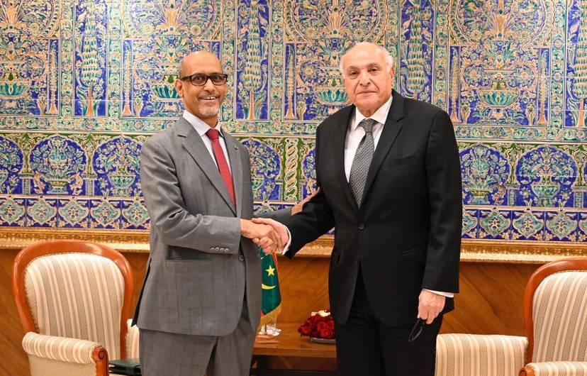 السيد عطاف يستقبل السفير الموريتاني بالجزائر