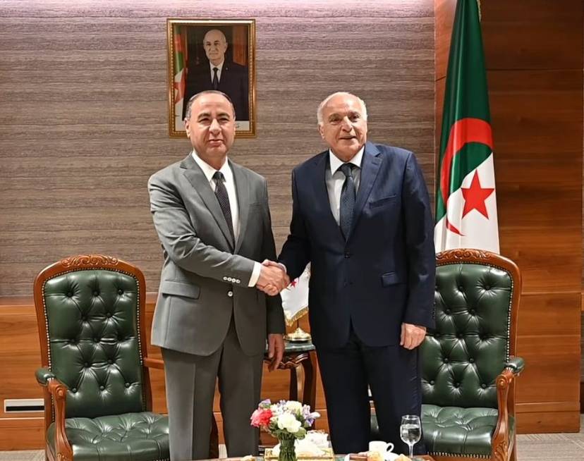 الوزير عطاف يجري محادثات ثنائية مع الوزير الليبي المكلف بتسيير أعمال وزارة الخارجية