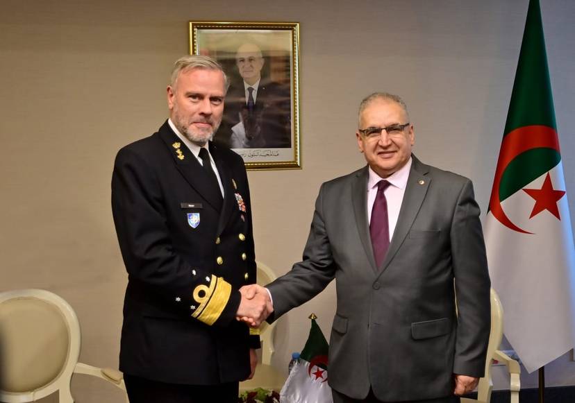Algérie-OTAN: M. Magramane reçoit l'Amiral Rob Bauer