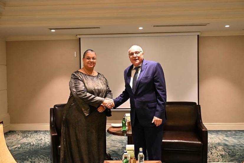 M. Attaf s'entretient à Antalya avec la cheffe de la Mission d’appui de l'ONU en Libye